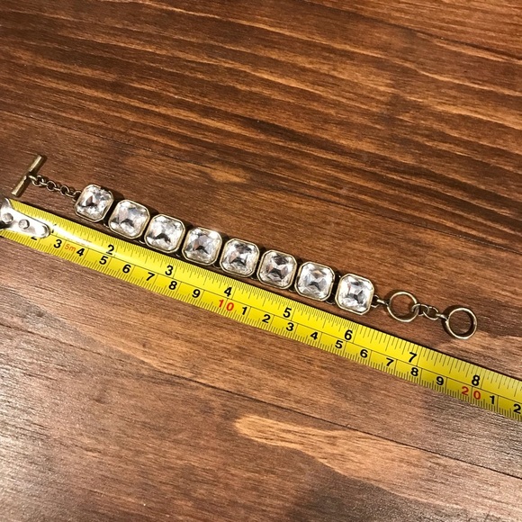 ▪️Chloe & Isabel Large Stone Bracelet - Picture 7 of 7